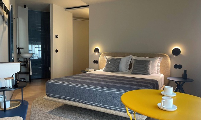 Sao Joao do Souto Hotel | SUTRooms - Blue Room by Quantique