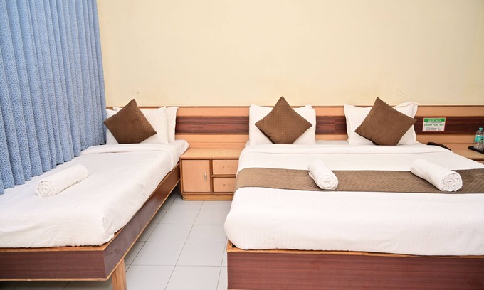 Shirdi Hotel | SWAMY RESORT