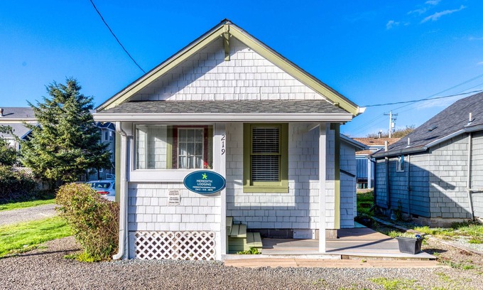 Rockaway Beach House | Sweet, Classic Oregon Coast Cottage Sits Across the Street from Rockaway Beach!