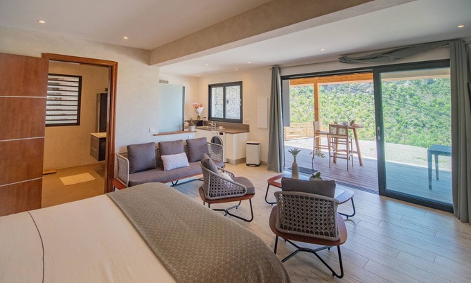 Grande Saline Apartment | Sweet Hill studio Bali