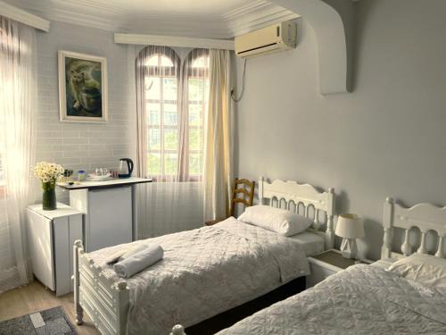 Old Boulevard Hotel | Sweet Home at Ninoshvili 3