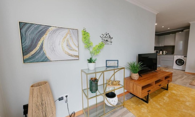 Canical Apartment | SWEET home I