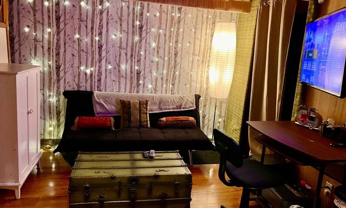 Durham Cottage | Sweet Little Glamping Cottage w/AC - Durham, NC