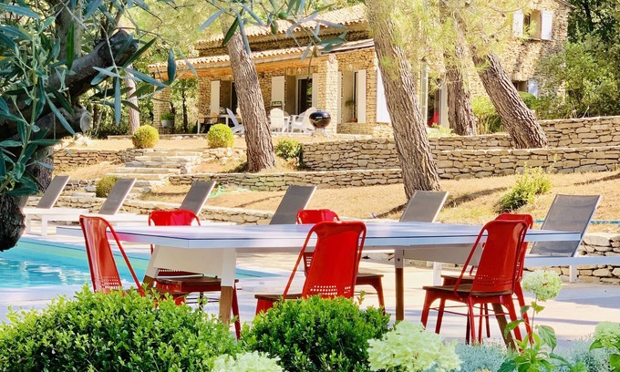 Menerbes Villa | Sweetness Villa With Pool in Provence Next to Bastide de Marie