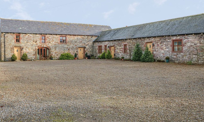 Wing Cottage | SWIFT COTTAGE, pet friendly, character holiday cottage in Milton