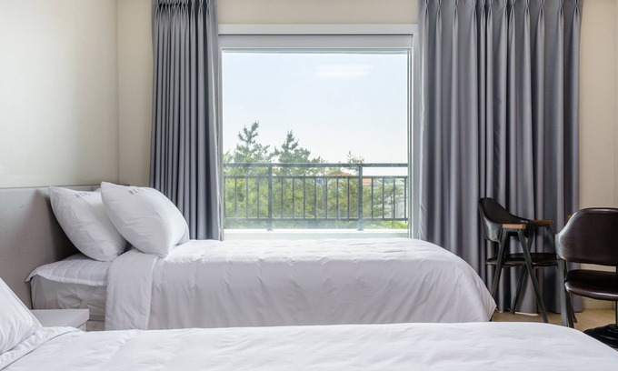 Hallim House | Swimeong Nolmeong Guesthouse&Pension