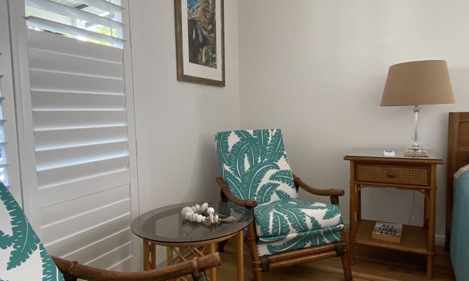 Shoal Bay Cottage | Swimmers Rest-Classic retro beach house at Shoal Bay, NSW
