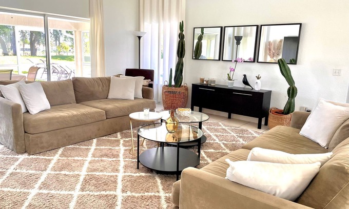 Clermont House | SWISS 47 - Golf Course