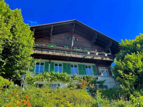 Oberhofen am Thunersee Apartment | SwissHut Stunning Views Alps Lake Apart Kilinger