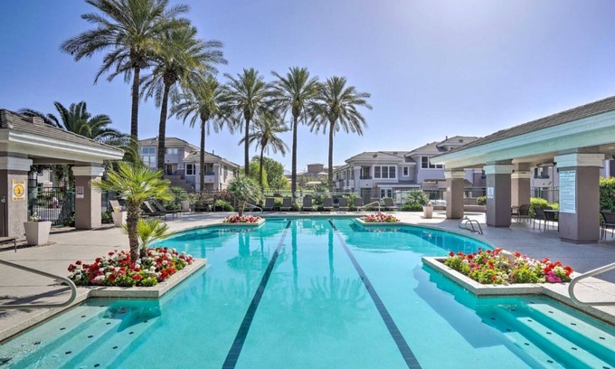 Kierland Condo | SWSS Kierland Greens: FAMILY/Luxurious Kierland Greens Condo: Gated Community, Heated Pool, CLEAN.