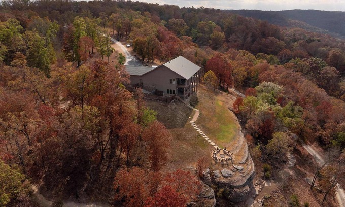 Eureka Springs House | Sycamore Ranch - Private MTB Trails
