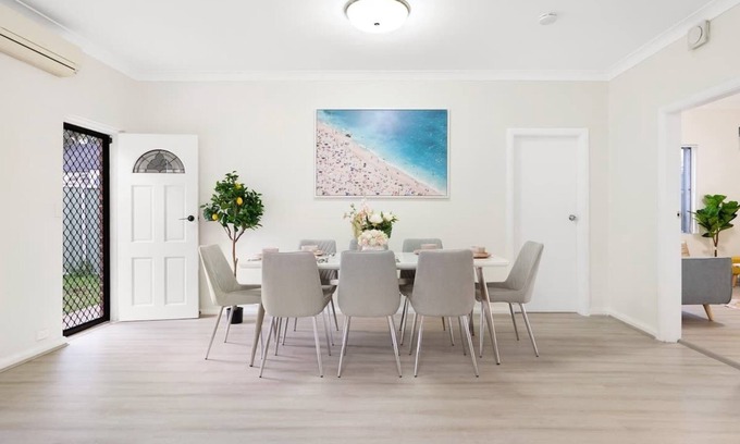 Croydon House | Sydney Croydon 4bed house cls burwood and Ashfield