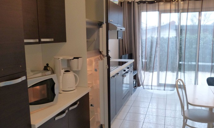 Damgan Apartment | T2 apartment with terrace 250 m from the beach - (H)