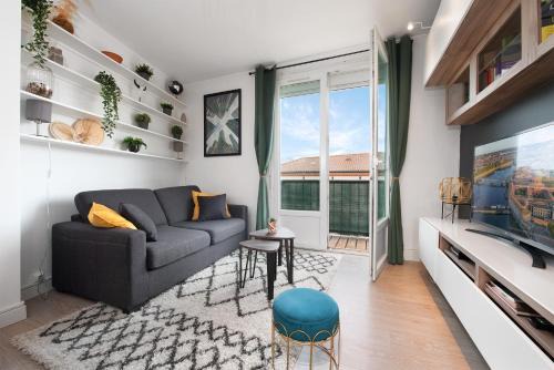 Bourrassol Apartment | T2 Au calme - 1 à 4 p - Coeur Toulouse St Cyprien