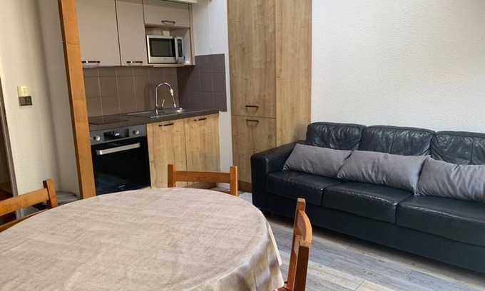 Brides-les-Bains Apartment | T2 bis top floor secure with balcony and mezzanine