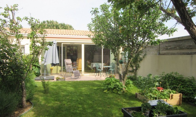 Lagord House | T2 Classé Gite de France Avec Terrasse sur Jardin Privatif