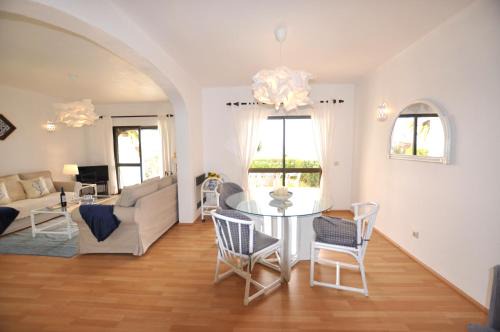 Alporchinhos House | T2 Holiday Cottage near the beach | B112