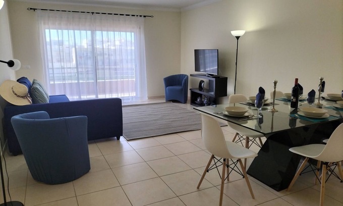 Cavacos Apartment | T2 Infante AC wifi garage 50 meters from the beach