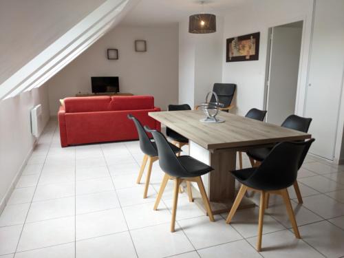 Perros-Guirec Apartment | T2 lumineux à Perros-Guirec, plein centre-ville