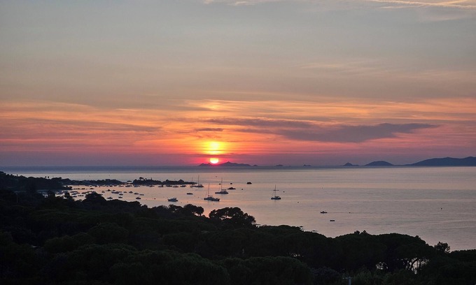 Pietrosella Apartment | T2 Near Beach with breathtaking view of the Ajaccio Gulf