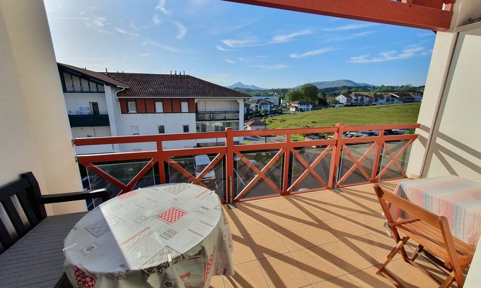 Hendaye Apartment | T2 . Proche de L'océan Parking, 2pers. Au Calme