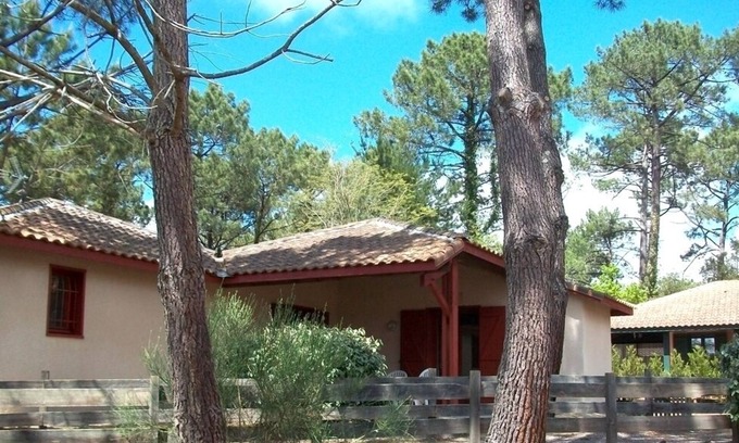 Moliets-et-Maa Villa | T2 villa in Moliets near beach and golf with residential pool