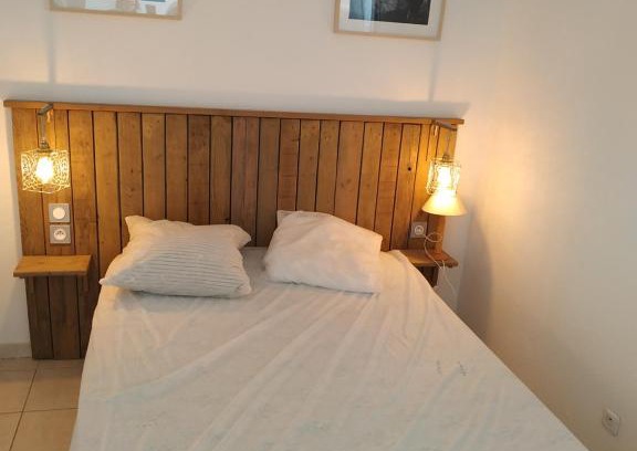 Balaruc-les-Bains Apartment | T3 VUE ETANG