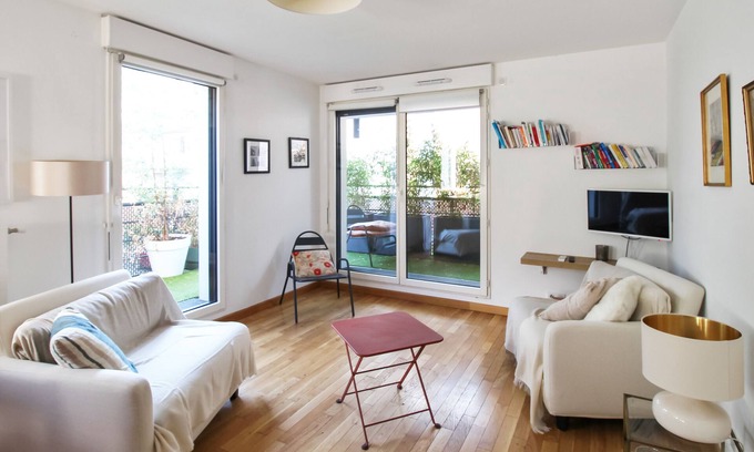 Asnieres-sur-Seine Apartment | T3 with balcony at the gates of Paris - Welkeys