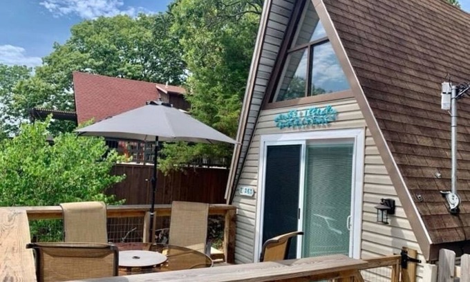 Lampe House | Table Rock Lake Cabin @ Black Oak Resort