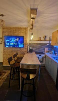 Gabalfa Apartment | Taff Cottage - Free parking, Fast Wifi, Cosy vibe