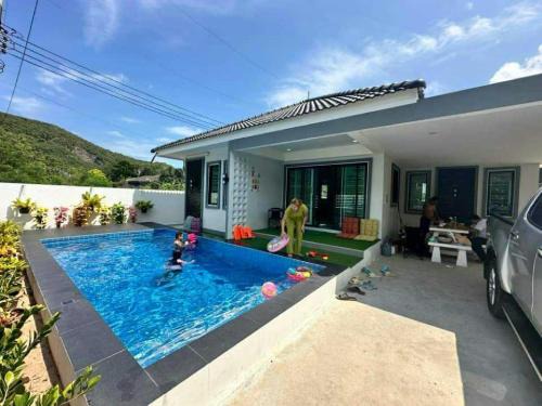 Sattahip Villa | Tai Chon Pool Villa ใต้ชล พูลวิลล่า