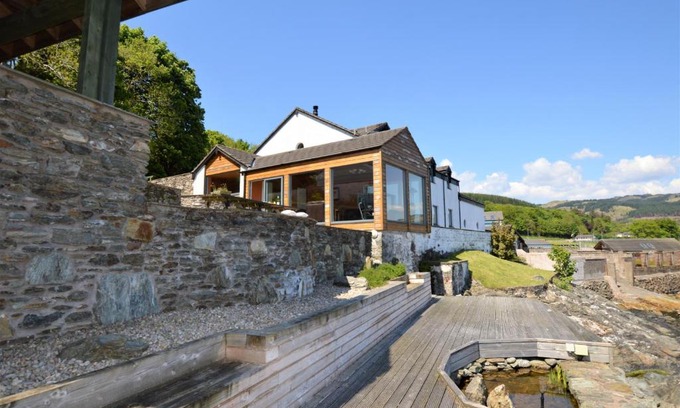 Tighnabruaich House | Taigh na Mara