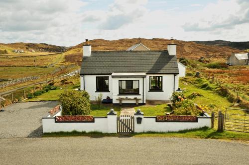 Arnol House | Taigh Tuaram