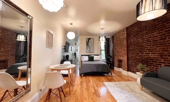 Bushwick Apartment | Take a break and unwind at this peaceful studio with multiple windows