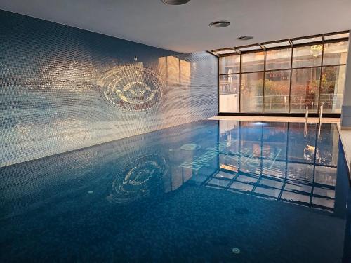 Harbiye Apartment | TAKSiM PERFECT RESiDENCE, 3 BEDROOMS, 140 M2, POOL GYM SAUNA ACCESS