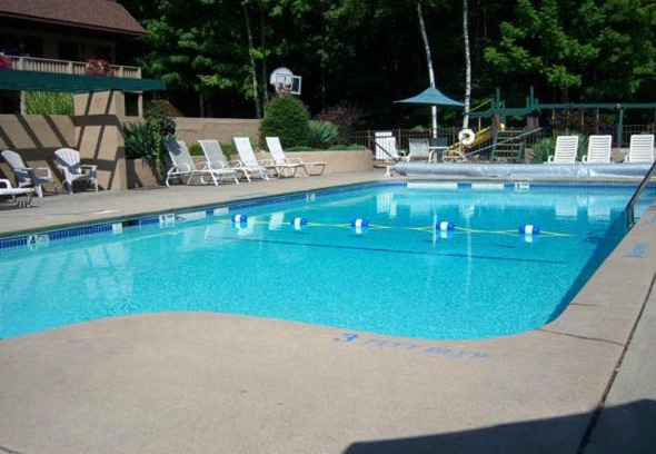 Lake George Hotel | Tall Pines Motel