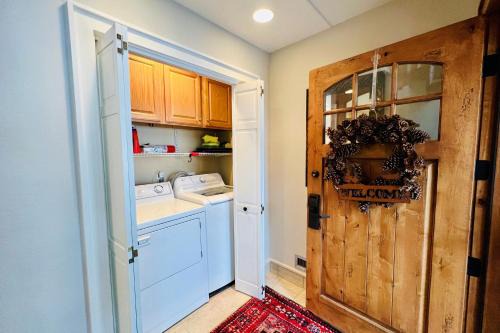 Purgatory Villa | Tamarron Villa - Alpine Skiing, Cross-Country Skiing, Mtn Views, Golf, Bike, Pool, Hot Tub