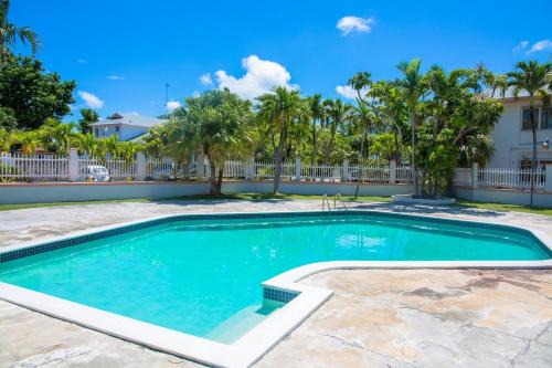 Nassau House | Tangerine Sunsets Fairchild