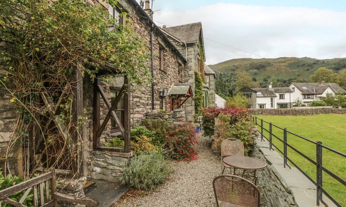 Grasmere Cottage | TANNER CROFT COTTAGE, family friendly, with open fire in Grasmere