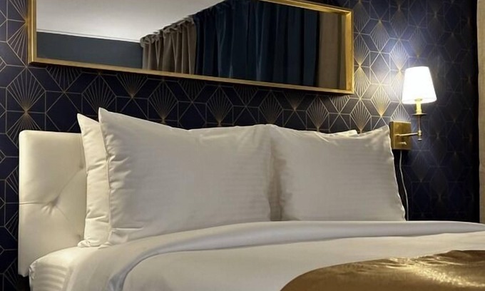 Overtown Hotel | TB Hotel Downtown-Miami Superior Queen Room