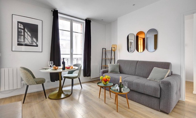 Quartier de la Salpetriere Apartment | TBS 31 - Elegant and bright apartment in Paris