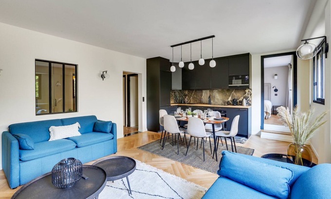 Porte-Dauphine Apartment | TBS 84 - Elegant apartment near Place Trocadéro