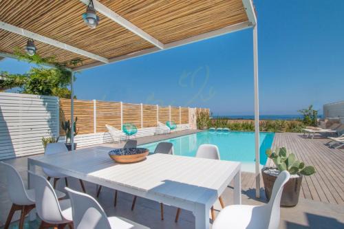 Capitolo Villa | TD Villa Levante Modern Luxury Villa with Sea View