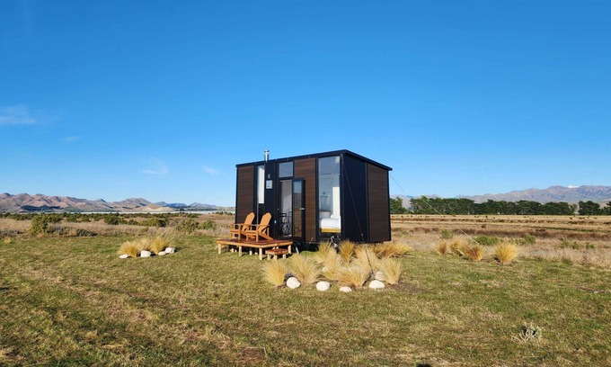 Ward House | Te Hau Summary: Welco