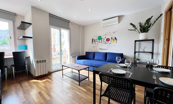 El Poble-sec Apartment | Teatro Miro Apartment