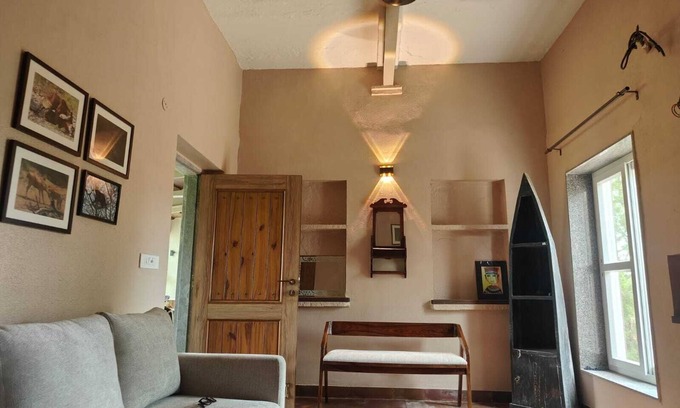 Talab Resort | TEHLA BAGH SARISKA