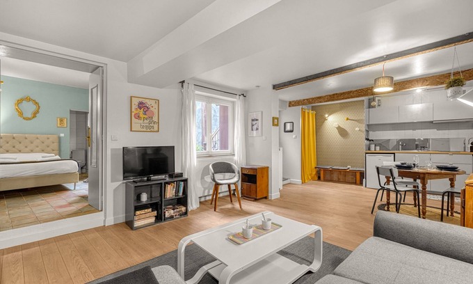 Saint-Cyprien Apartment | Teinturiers - Joli cocon près de la Garonne