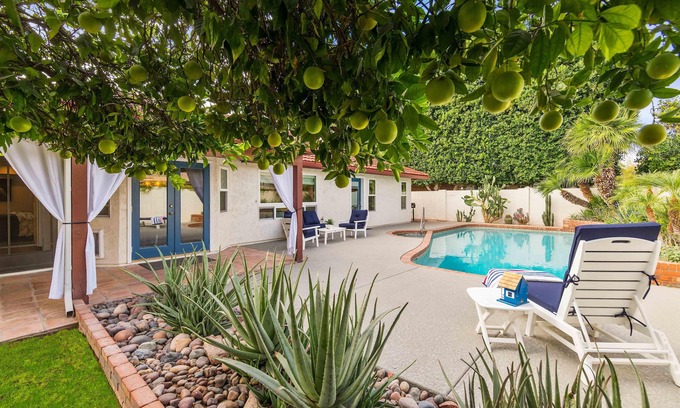 The Lakes House | Tempe Lakes Retreat – Heated Pool, Spa, Pickleball, Gym + Near ASU Campus