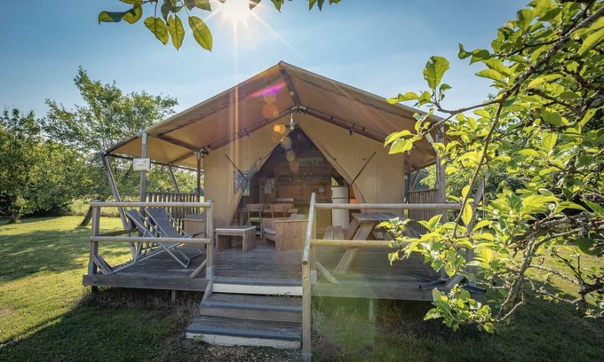Saires Cottage | Tent Lodge Safari La Briande