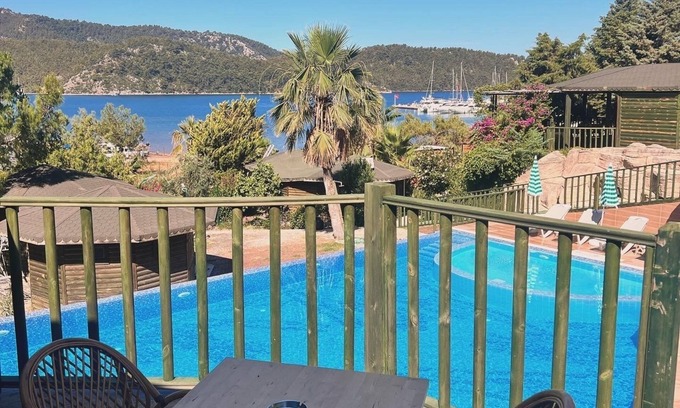 Avlana Hotel | Teras Orhaniye
